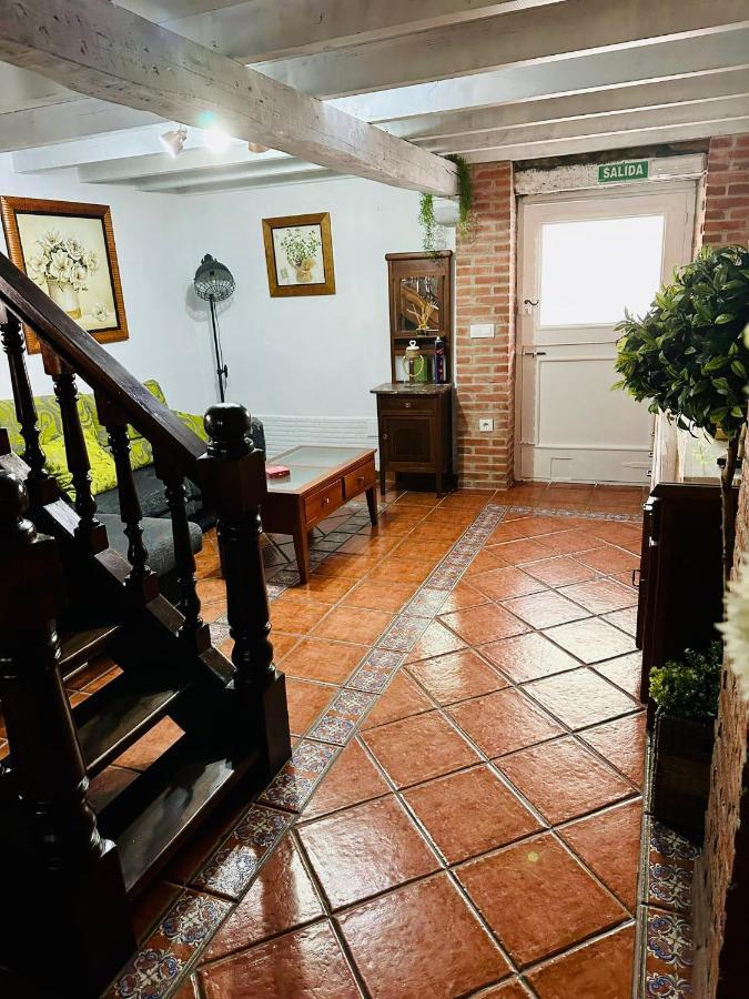 Apartamentos Nel I Сантилана дел Мар Екстериор снимка
